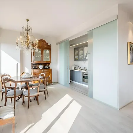 Verdi ! San Valentine's Day - Book First ! Apartment Parma